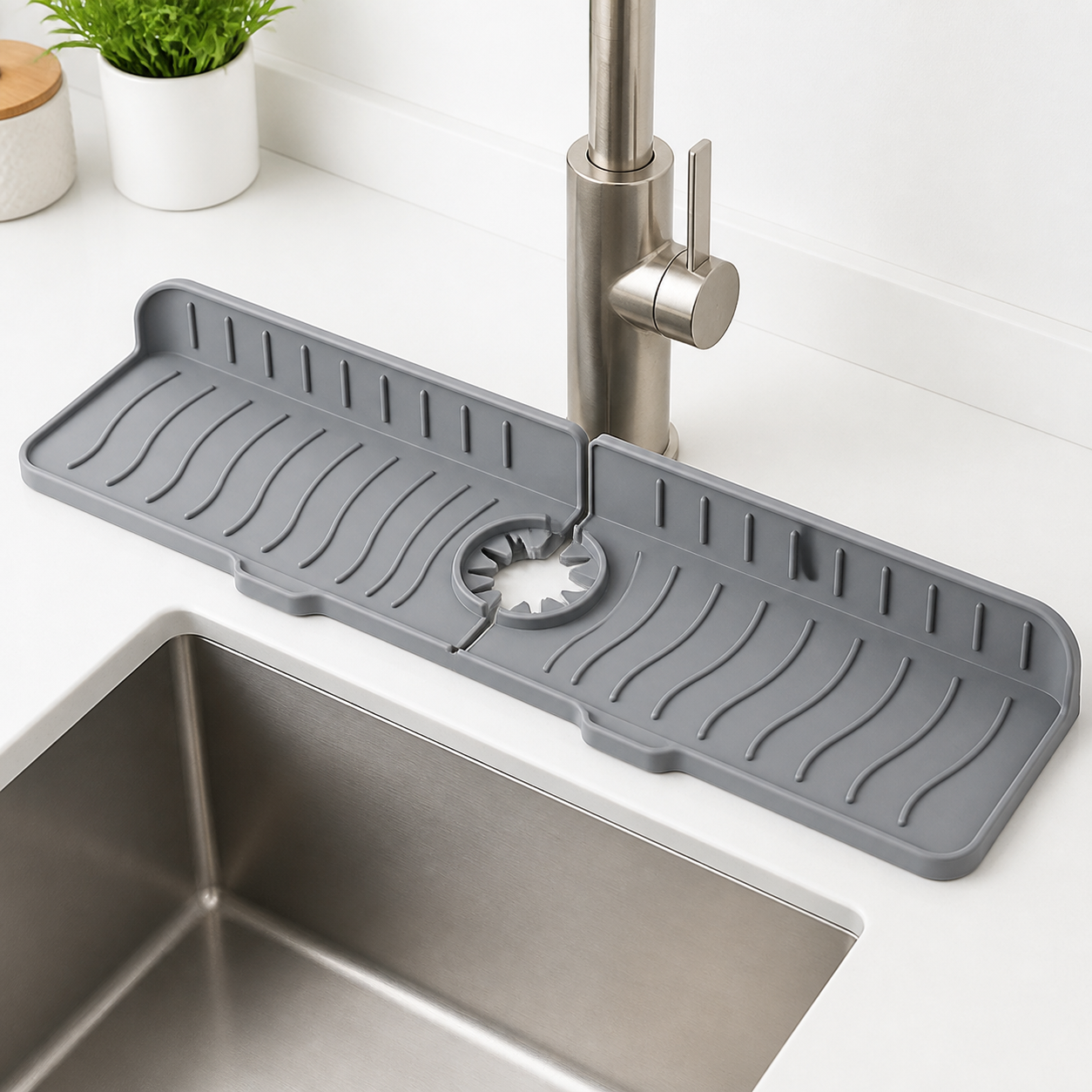 48CM Silicone Kitchen Sink Splash Guard